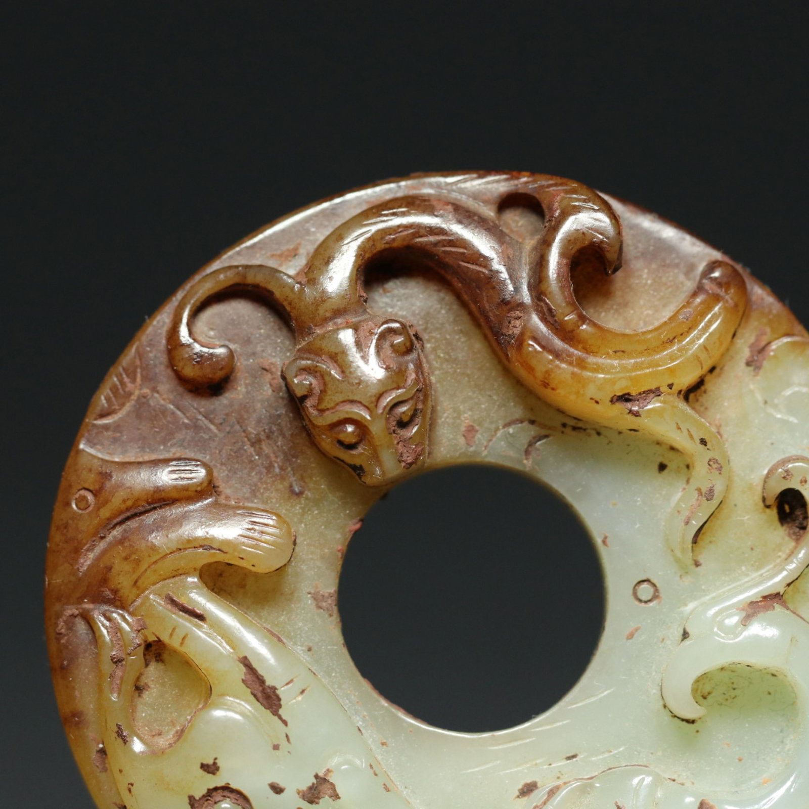 An Exquisite White Jade Chi-Dragon Pattern Pendant - 4