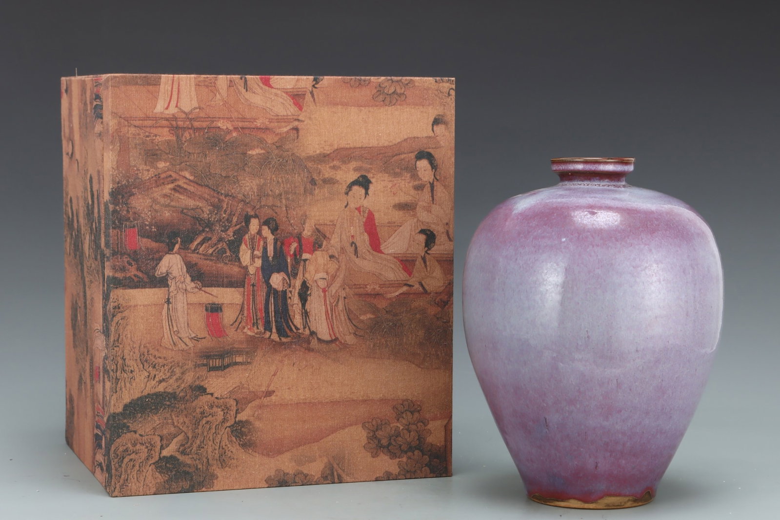 An Exquisite Jun yao Red Glazed Vase - 2