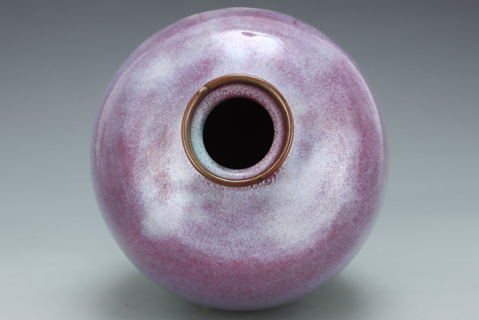 An Exquisite Jun yao Red Glazed Vase - 8