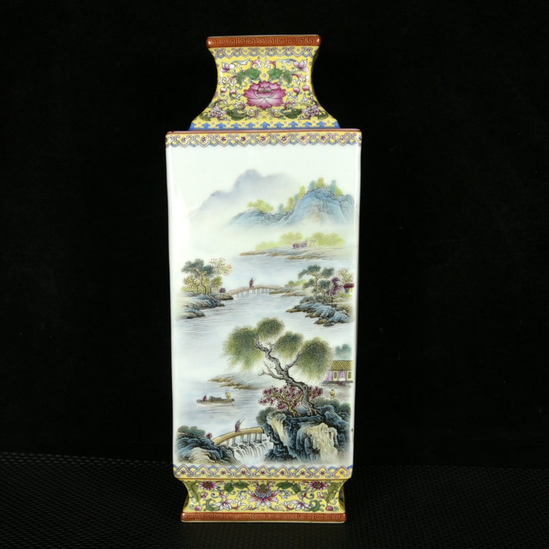 A Huge Enamel Painted Gold Landscape Pattern Vase,with poem: A Huge Enamel Painted Gold Landscape Pattern Vase,with poem,Qing Dynasty,China,Qianlong Six-character Mark,Size:15.7inx5.9in 珐琅彩描金山水纹瓶,&#