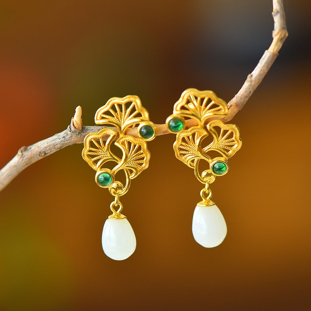 A Pair of Exquisite Sterling Silver-Gold Plated Inlaid White Jade Earrings: A Pair of Exquisite Sterling Silver-Gold Plated Inlaid White Jade Earrings 一对纯银镀金镶白玉耳环