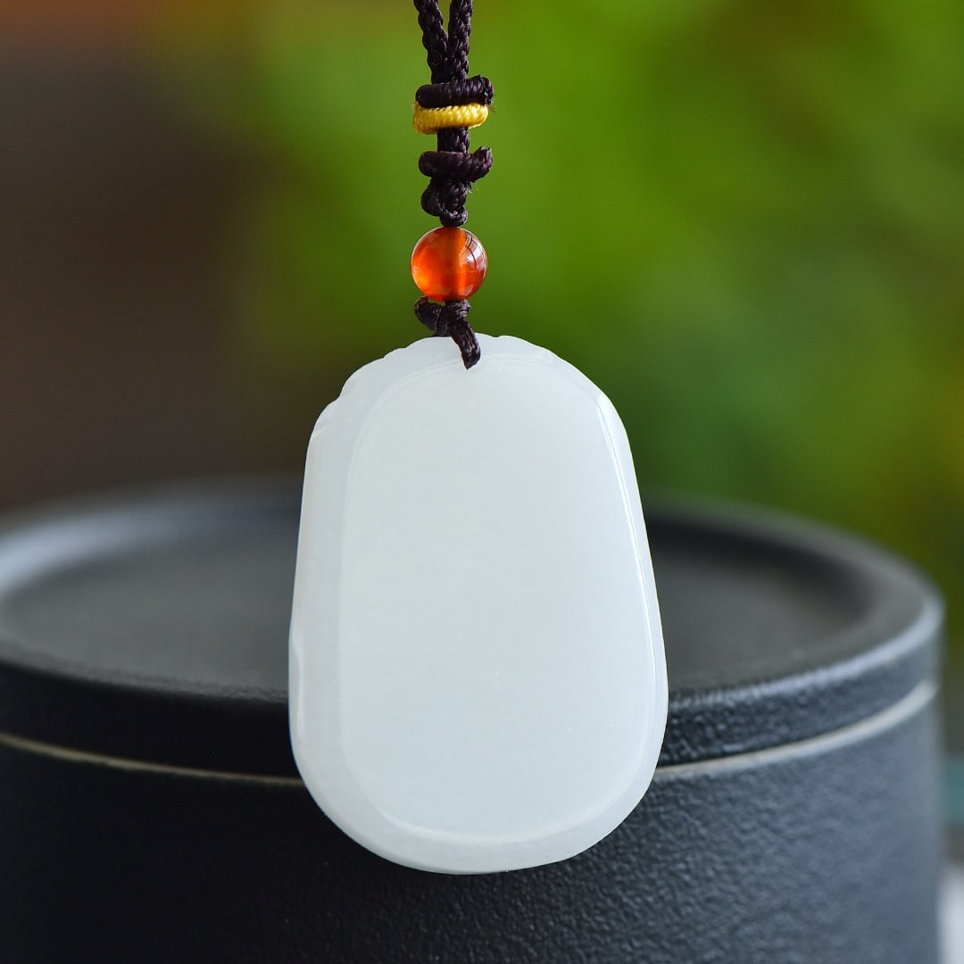 An Exquisite White Jade Sheep Pattern Pendant - 2