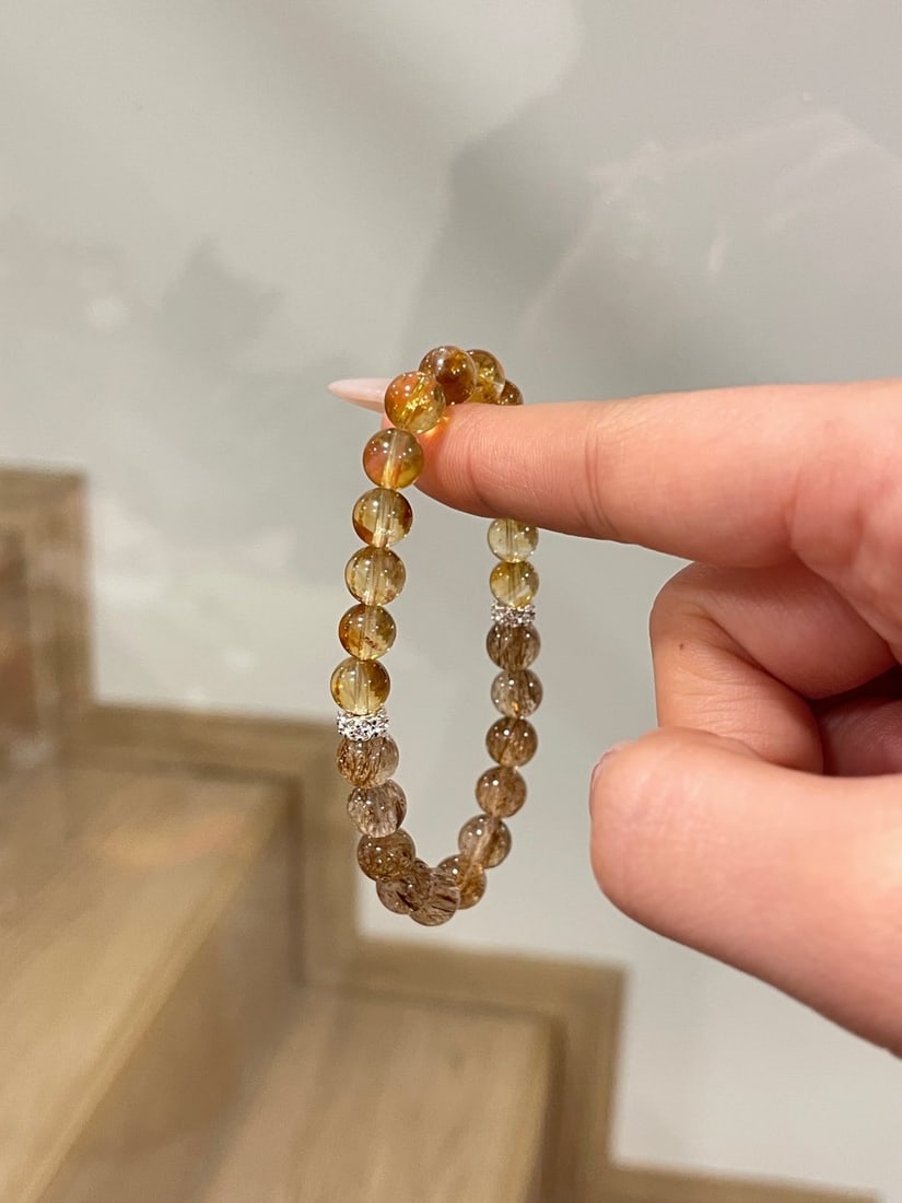 An Exquisite Crystal Bracelet - 13