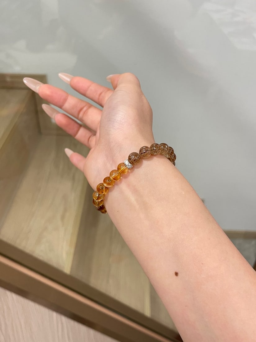 An Exquisite Crystal Bracelet: An Exquisite Crystal Bracelet,Size:0.2in 水晶手串