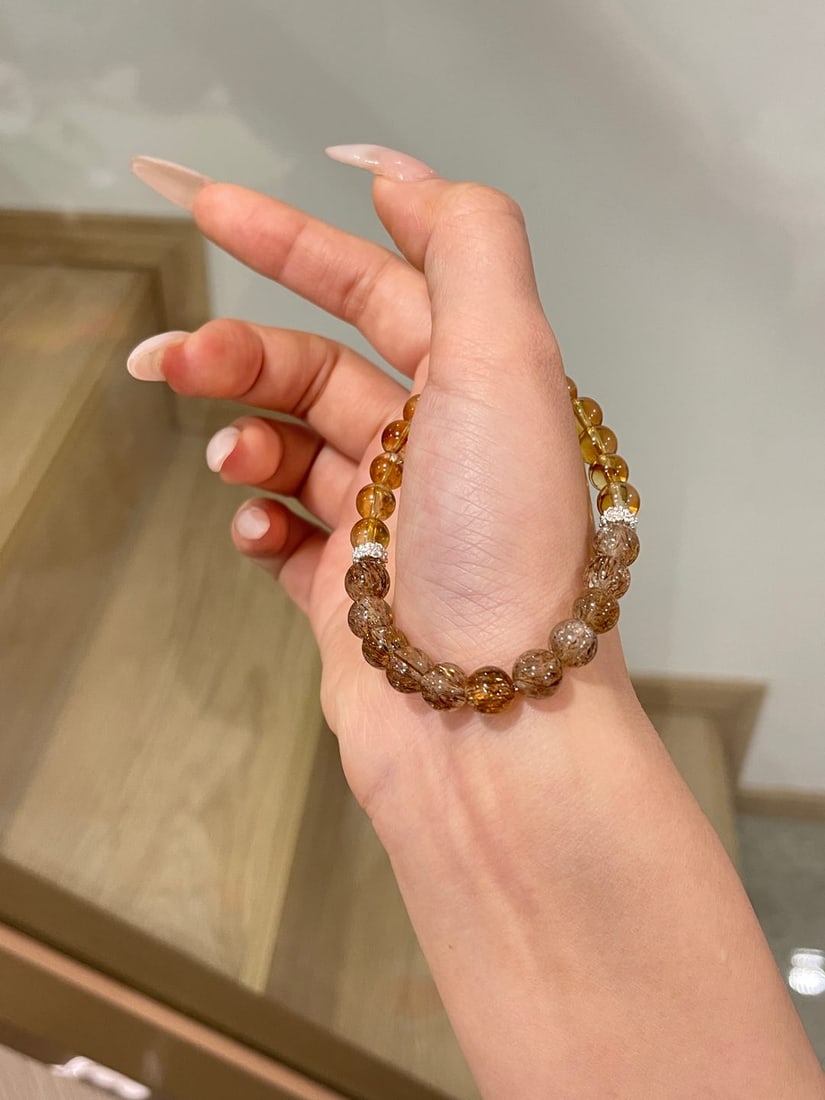 An Exquisite Crystal Bracelet - 7