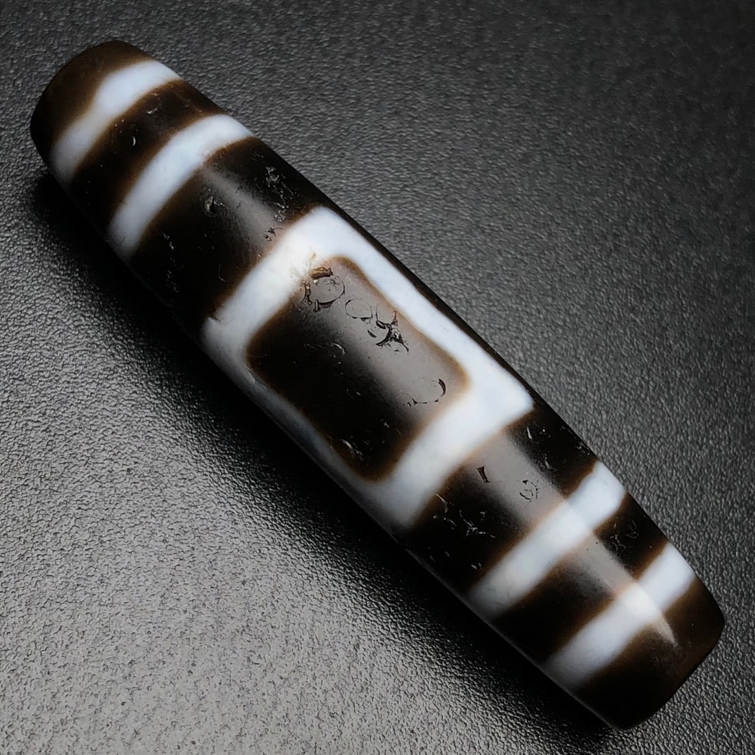 An Exquisite Dzi Bead Pendant - 2