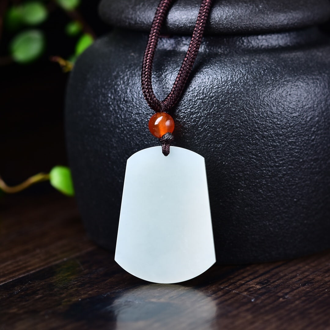An Exquisite White Jade Pendant: An Exquisite White Jade Pendant,Size:0.9inx1.3in 白玉挂件