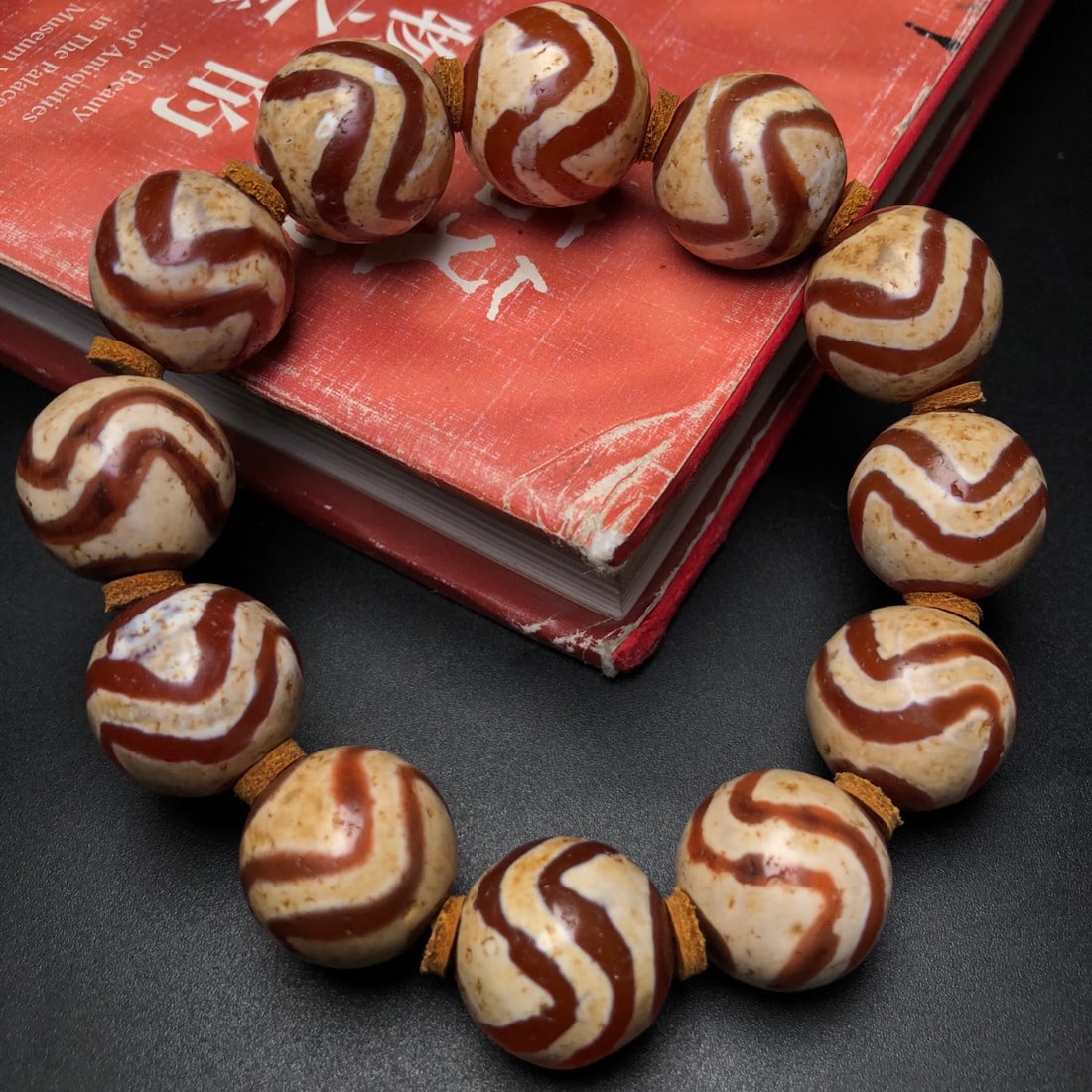 A Precious Dzi Bead Bracelets - 5