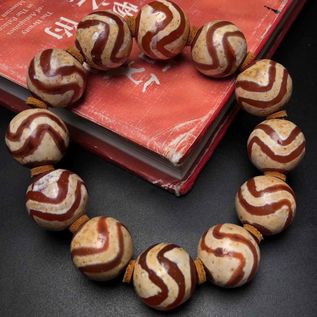 A Precious Dzi Bead Bracelets - 6