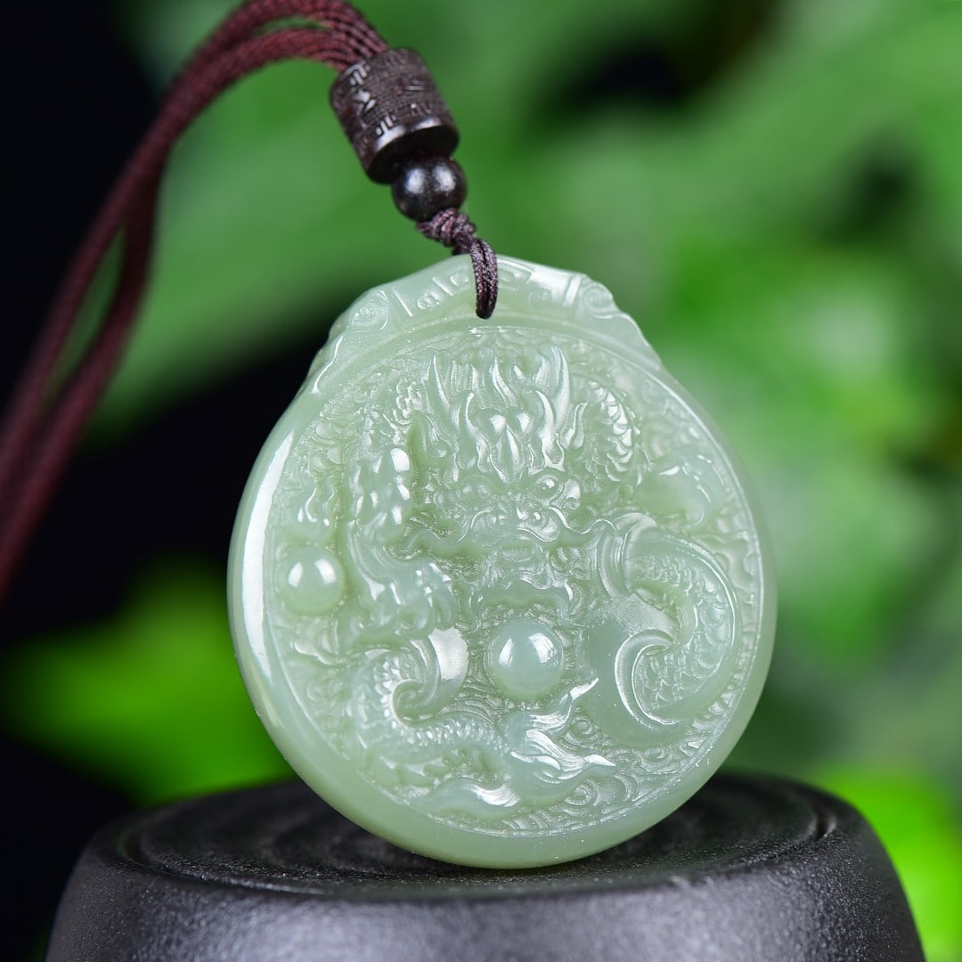An Exquisite Greenish Jade Dragon Pattern Pendant - 4