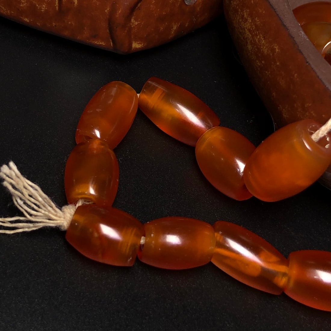 A Precious Agate Bracelets - 8