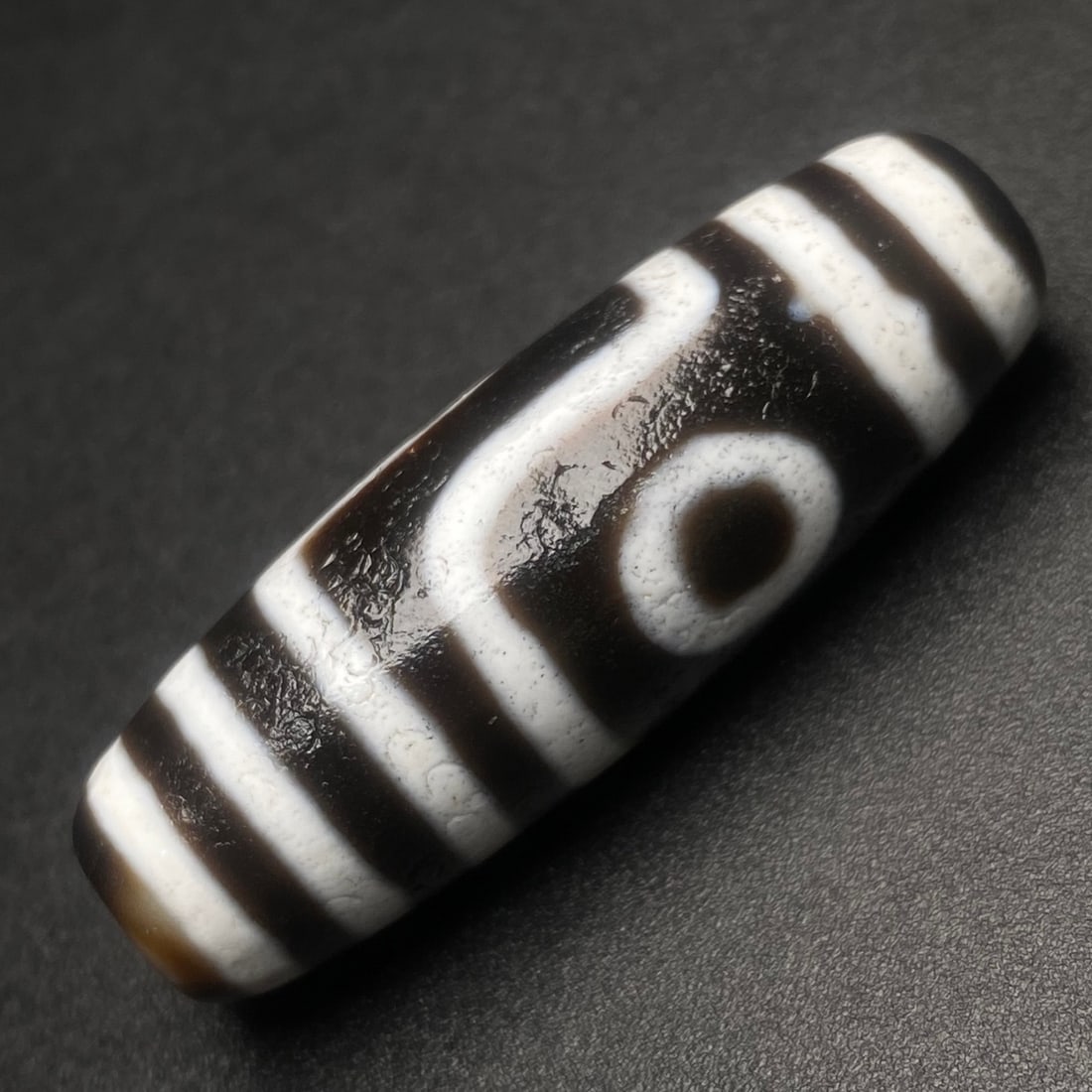 An Exquisite Dzi Bead Pendant - 6