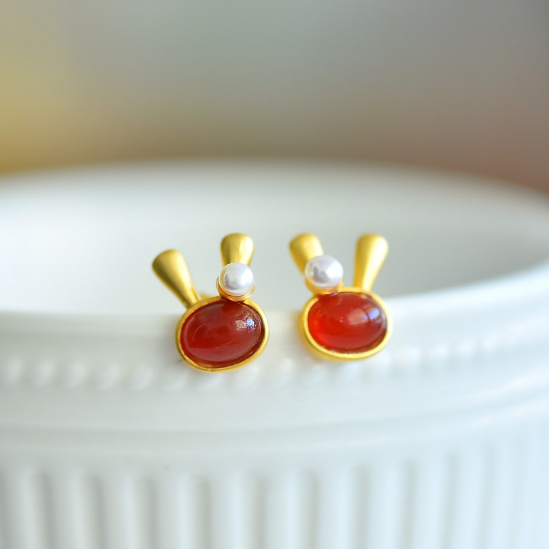 A Pair of Exquisite Sterling Silver-Gold Plated Inlaid Agate Earrings,Inlaid Pearls: A Pair of Exquisite Sterling Silver-Gold Plated Inlaid Agate Earrings,Inlaid Pearls,Size:0.2inx0.3in