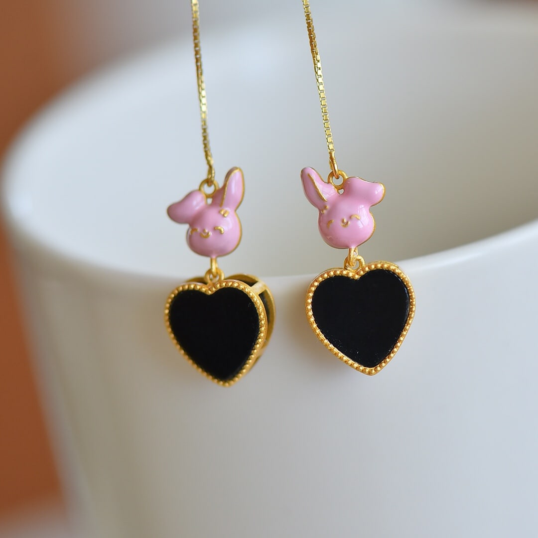 A Set of Fine Sterling Silver-Gold Plated Inlaid White Jade Jewelrys: A Set of Fine Sterling Silver-Gold Plated Inlaid White Jade Jewelrys,Size:0.6inx0.6in,0.4inx0.4in 一套纯银镀金镶白玉首饰