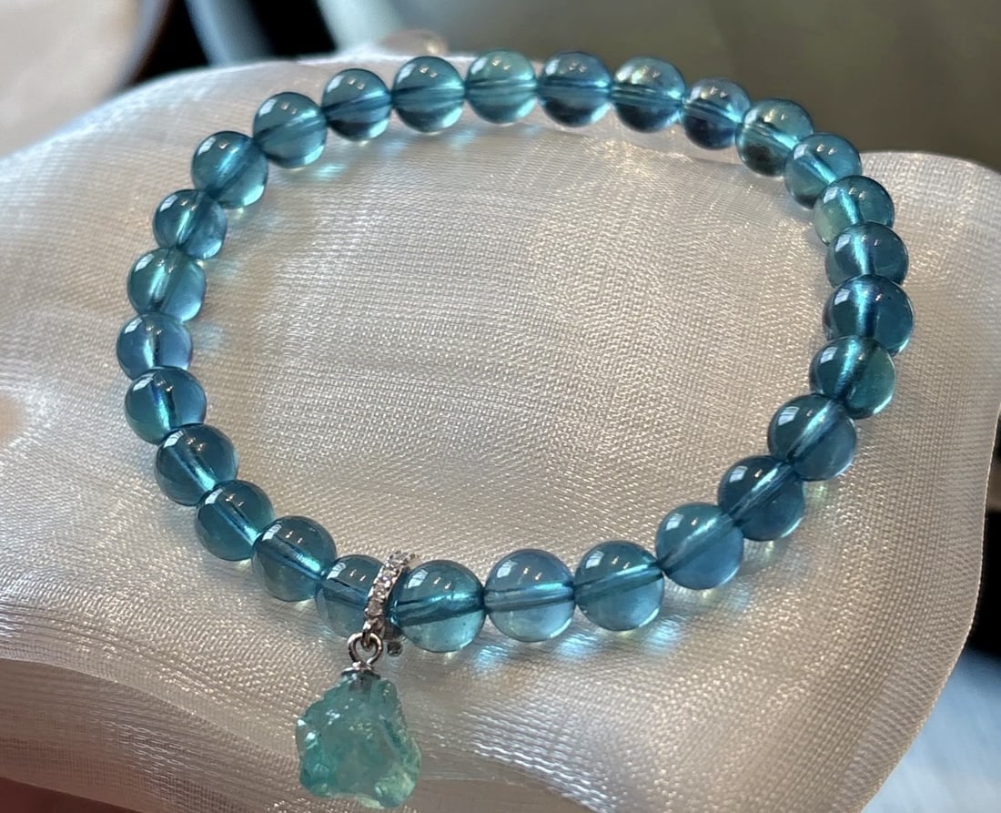 An Exquisite Aquamarine Bracelets - 4