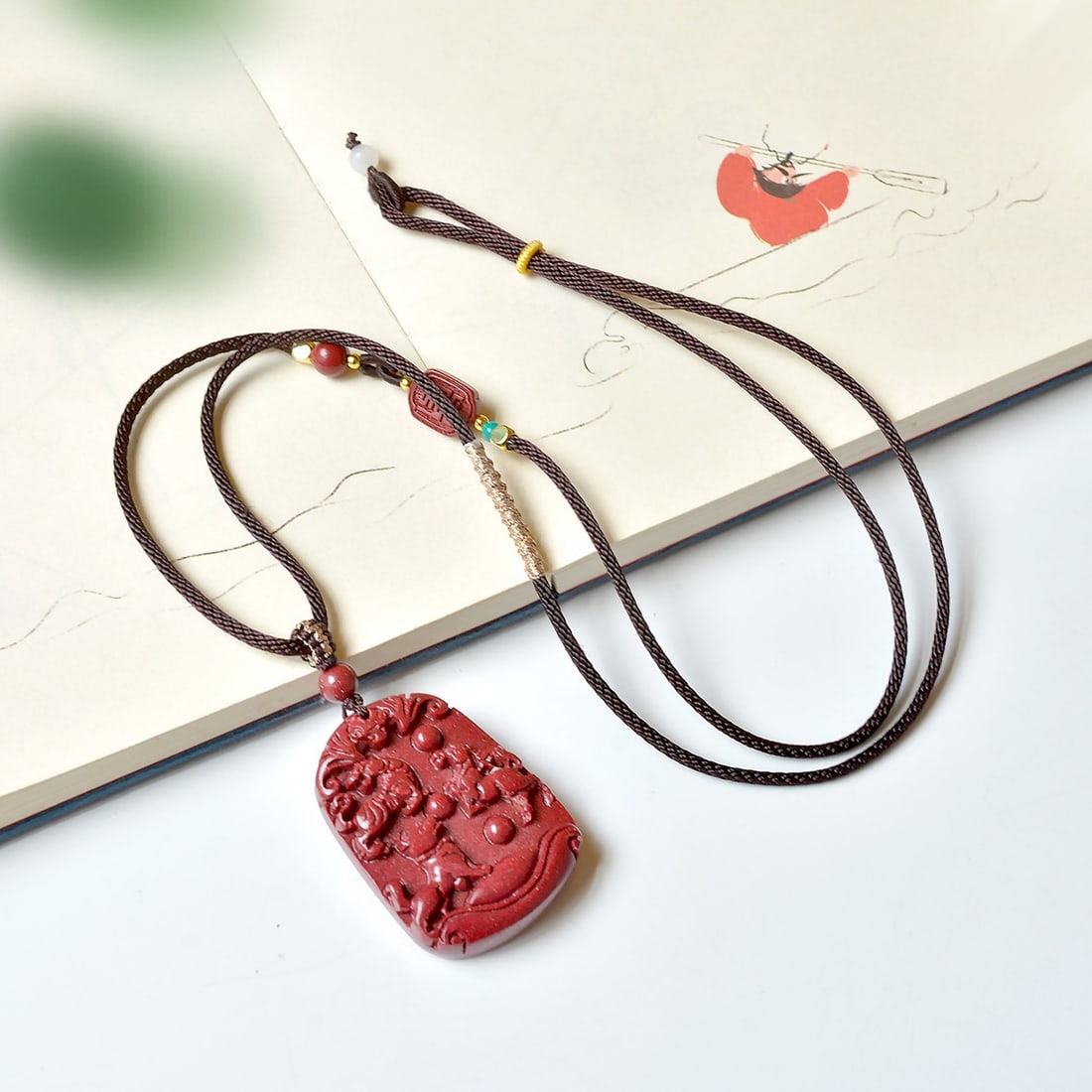 An Exquisite Cinnabar Animal Pattern Pendant - 4