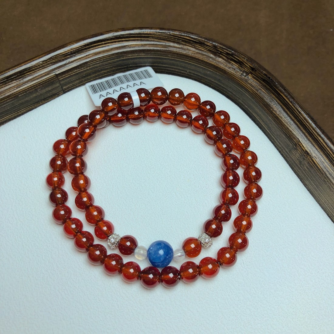 An Exquisite Crystal Bracelet: An Exquisite Crystal Bracelet,Size:0.2in,0.3in,Weight:24.9g 水晶手串