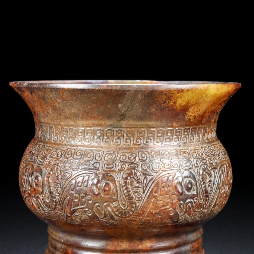 An Exquisite White Jade Elephant Pattern Jar - 3