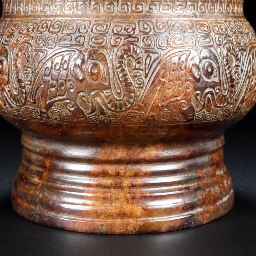 An Exquisite White Jade Elephant Pattern Jar - 4