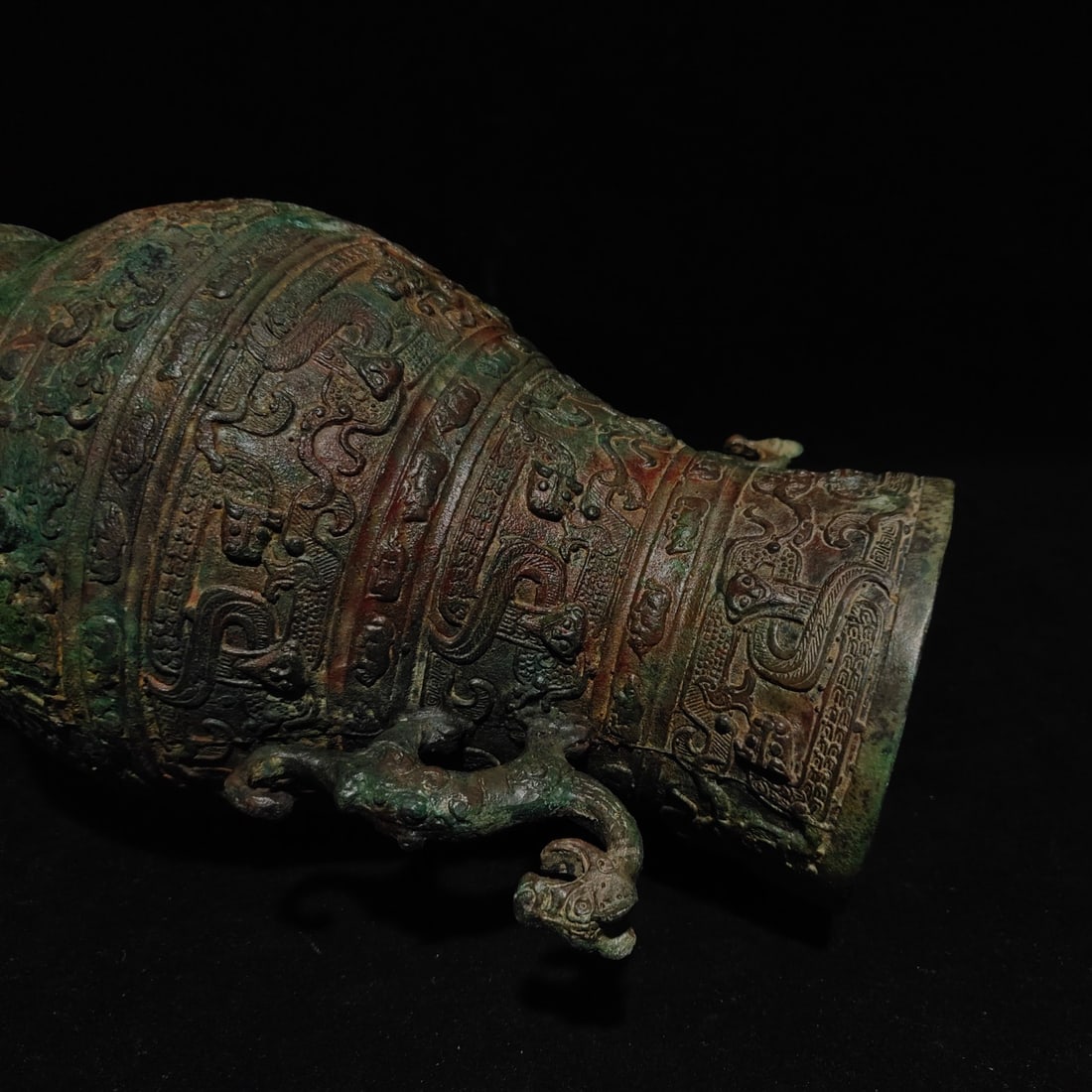 An Exquisite Bronze Dragon Pattern Double-Ears Vase - 8