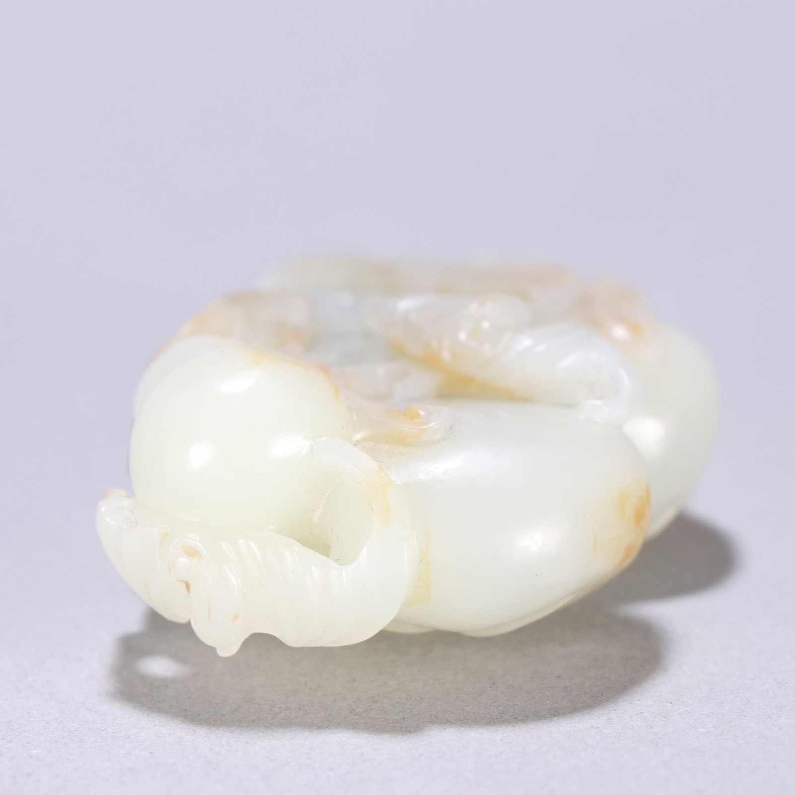 An Exquisite White Jade Bats Pattern Hand Piece - 8