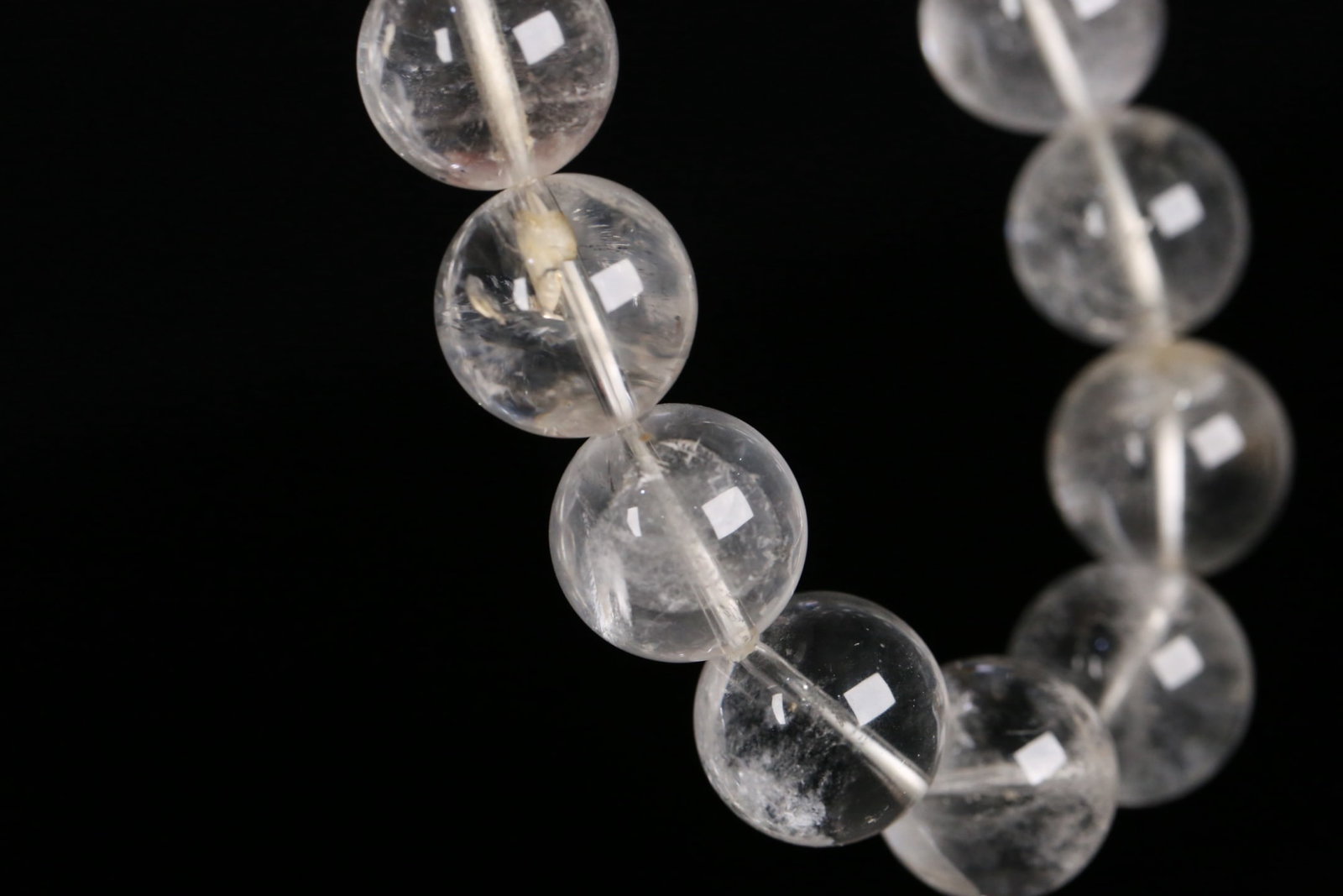 An Exquisite Crystal Bracelets - 9