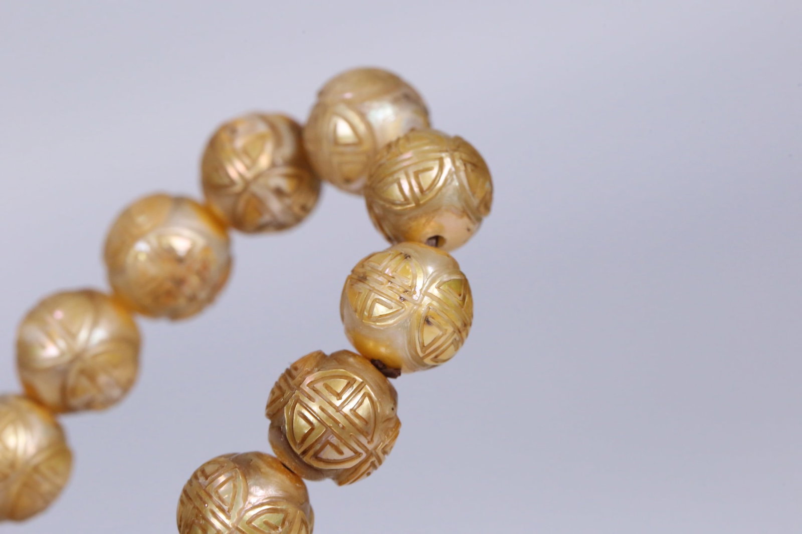 An Exquisite Pearl Bracelets - 6