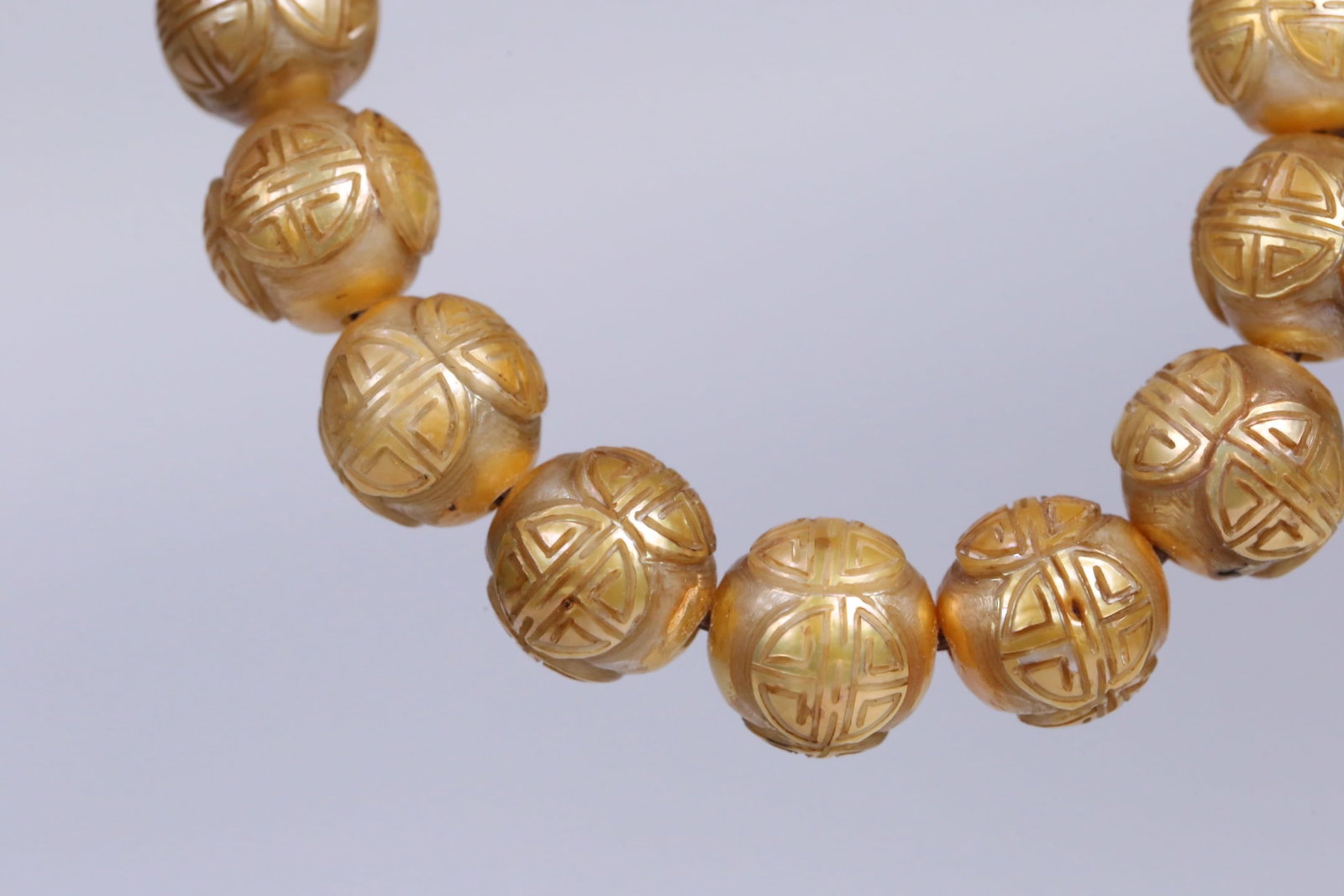 An Exquisite Pearl Bracelets - 8