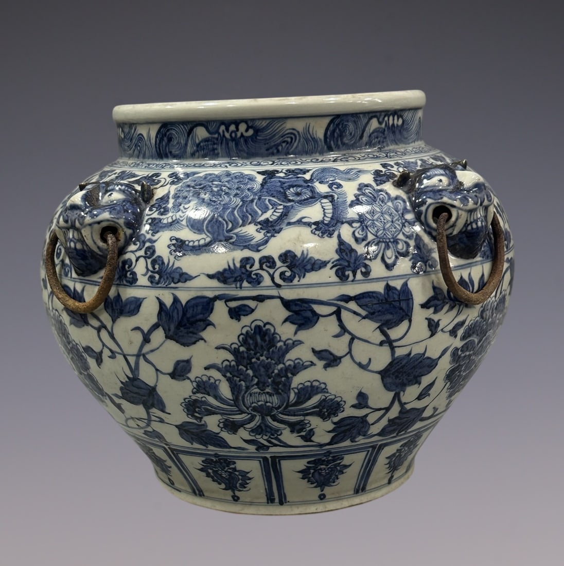 An Exquisite Blue and White Lotus Pattern Kylin Pattern Jar: An Exquisite Blue and White Lotus Pattern Kylin Pattern Jar Yuan Dynasty, China Size:11.2inx8.7in青花缠枝莲麒麟罐 中国元代 Size: