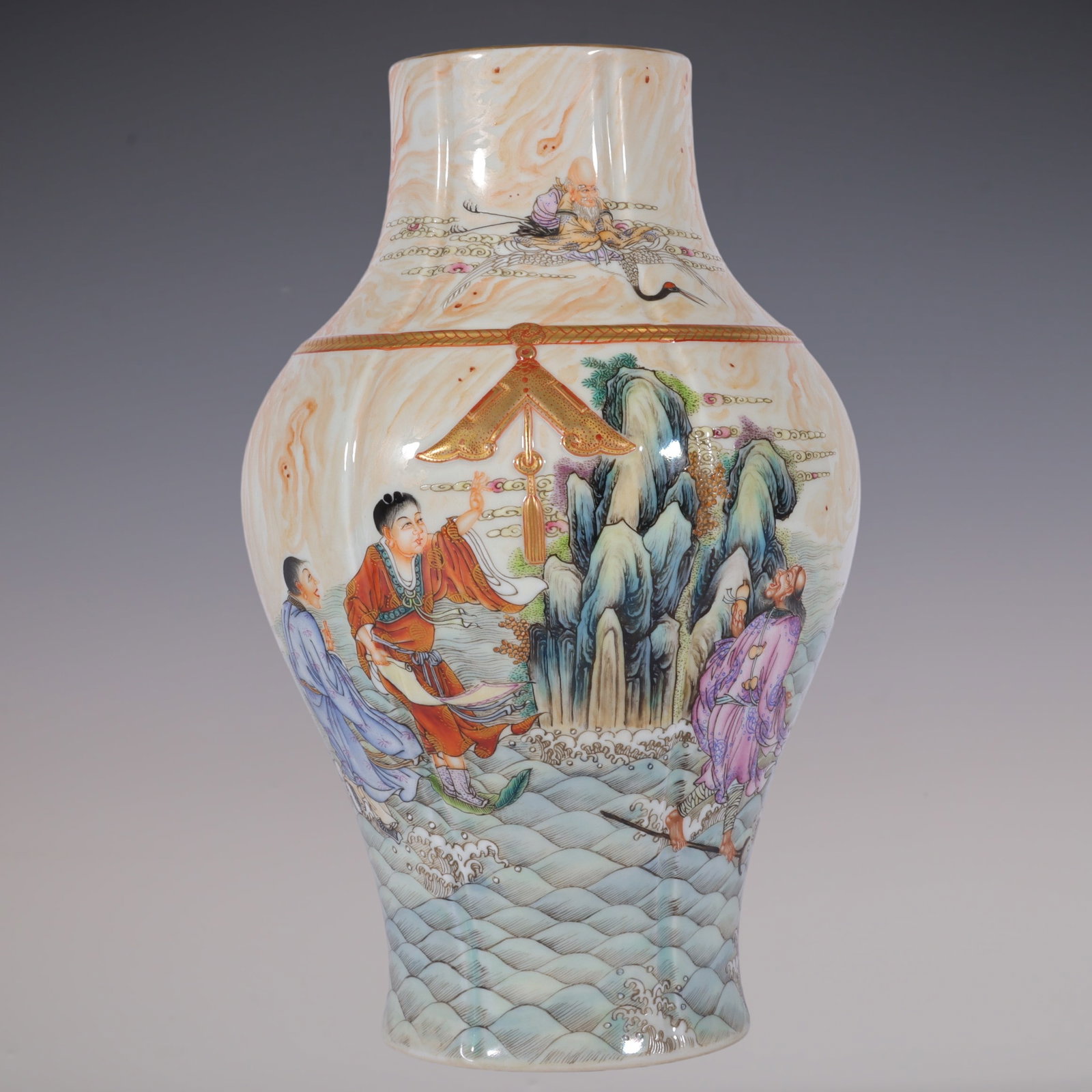 An Exquisite Enamel Character and Story Pattern Vase: An Exquisite Enamel Character and Story Pattern Vase Qing Dynasty, China Qianlong Four-character Mark Size:7.8inx4.5in珐琅彩四仙拱寿瓶