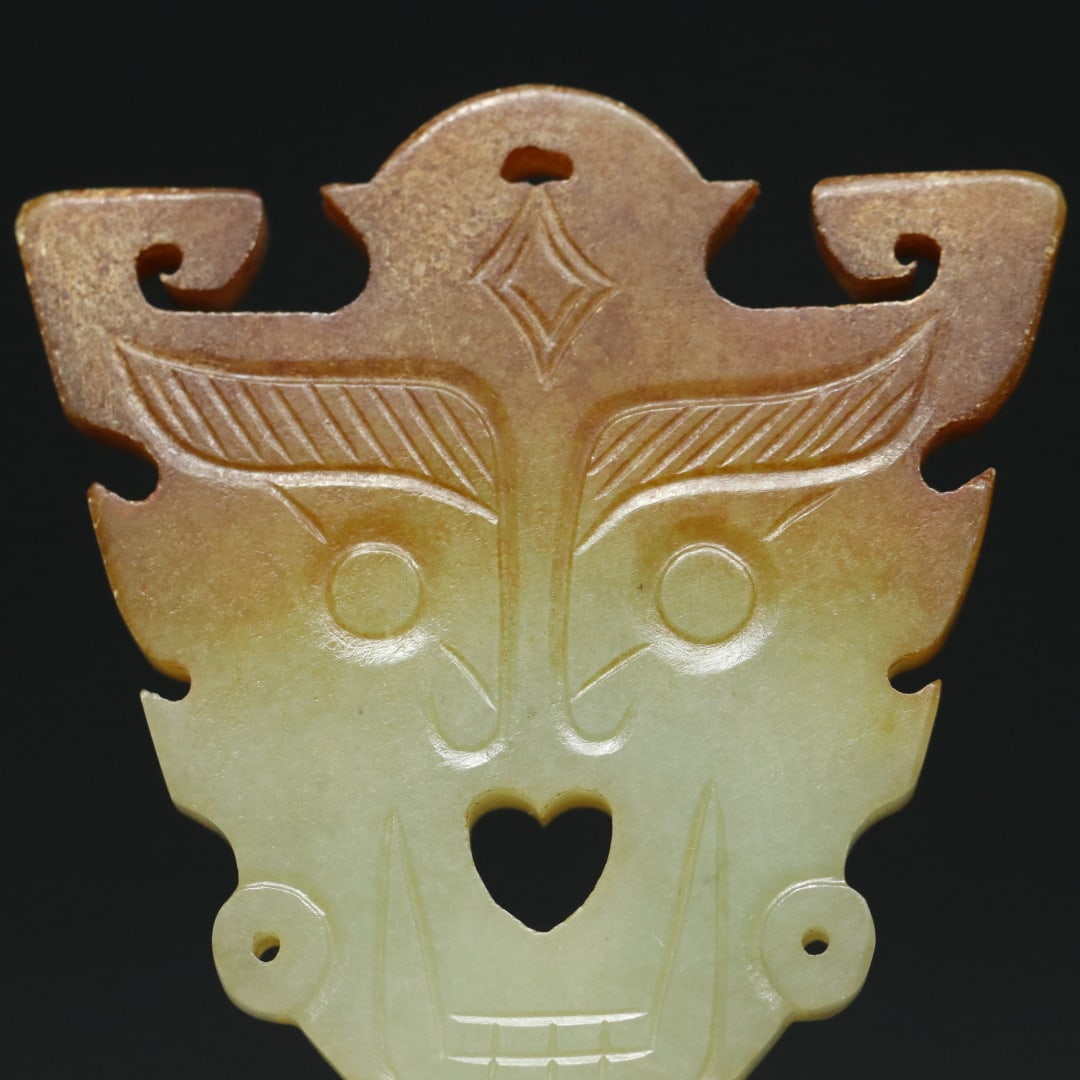 An Exquisite White Jade Human Face Pattern Pendant - 8