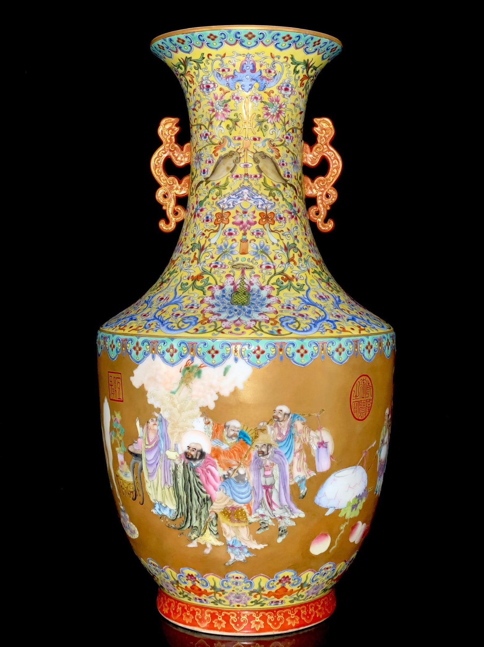 An Exquisite Famille-Rose Painted Gold Lotus Pattern Character and Story Pattern Double-Ears Vase: An Exquisite Famille-Rose Painted Gold Lotus Pattern Character and Story Pattern Double-Ears Vase Qing Dynasty, China Qianlong Four-character Mark Size:17.7inx9.4in粉彩如意$