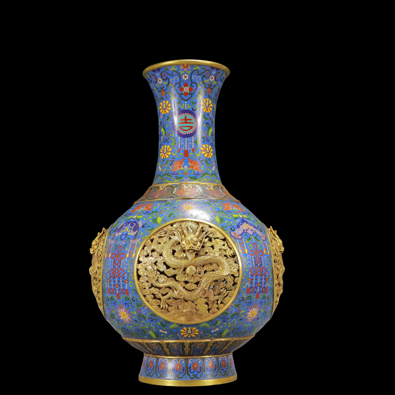 A Huge Cloisonne Hollow Dragon Pattern Vase (1 of 10)