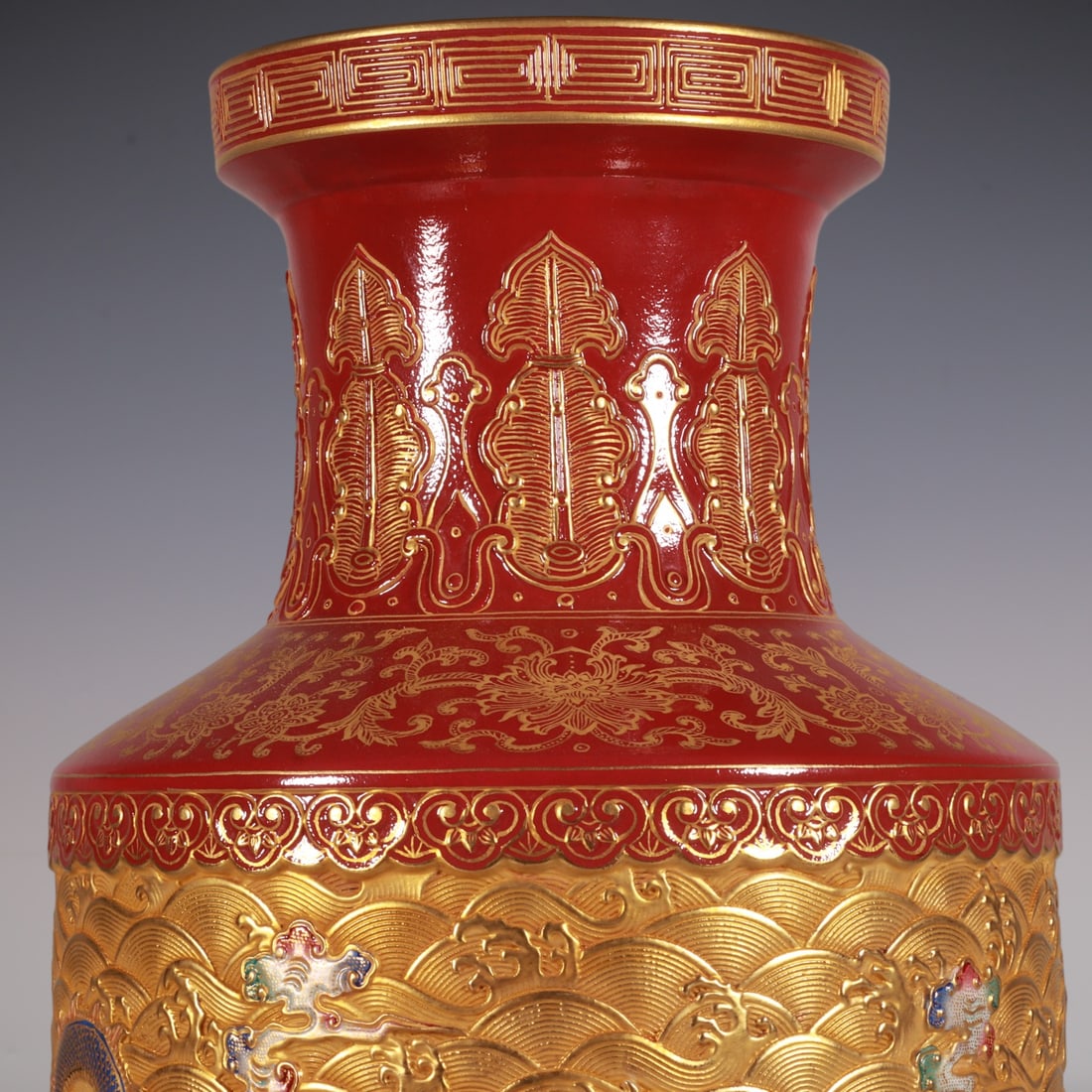 An Exquisite Enamel Dragon Pattern Seawater Pattern Lotus Pattern Vase - 2