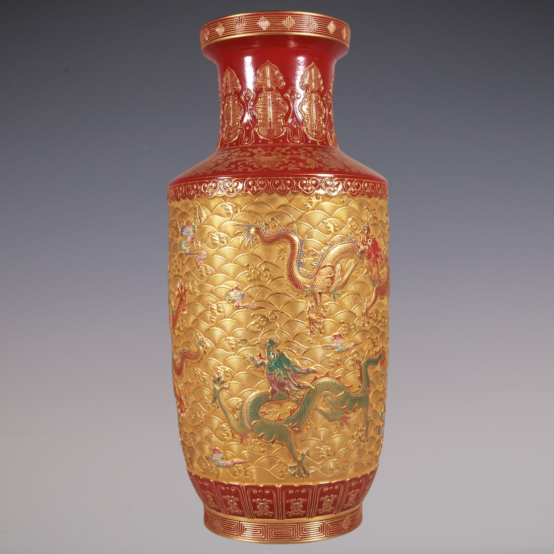 An Exquisite Enamel Dragon Pattern Seawater Pattern Lotus Pattern Vase - 5