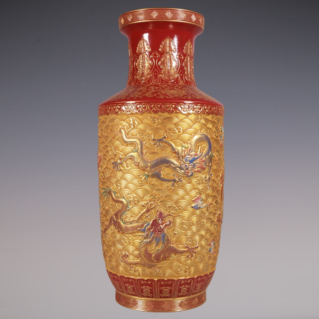 An Exquisite Enamel Dragon Pattern Seawater Pattern Lotus Pattern Vase - 7