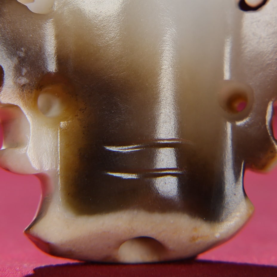 An Exquisite White Jade Human face Pattern Pendant - 7