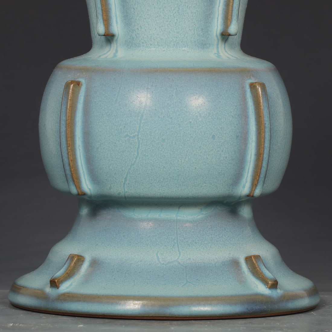 An Exquisite Jun yao Vase - 4