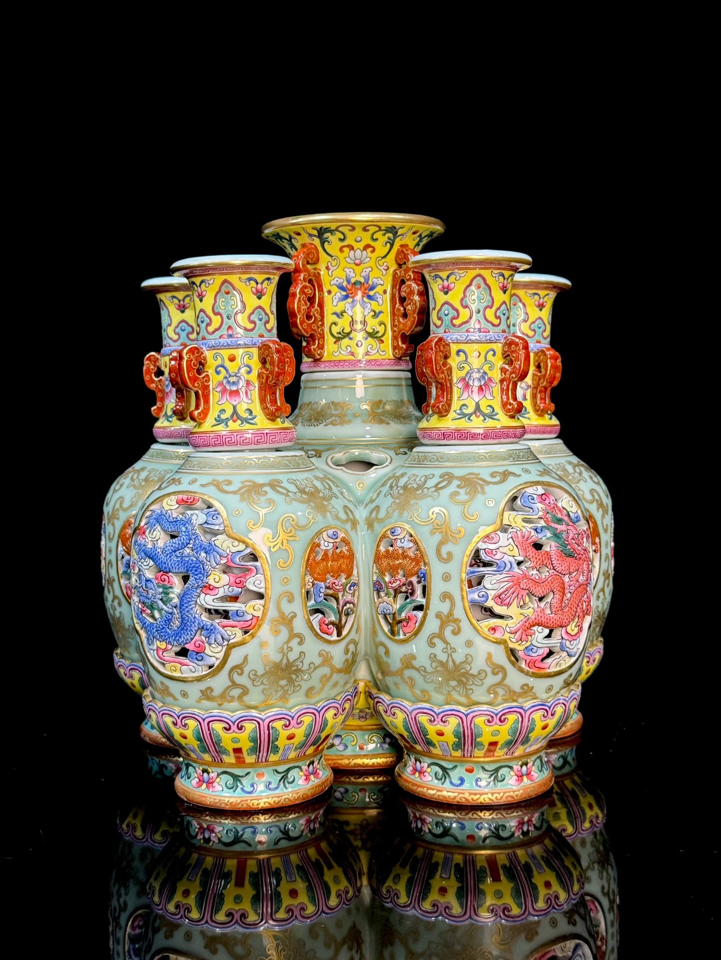 An Exquisite Celadon Glazed Painted Gold Lotus Pattern Dragon Pattern Vase: An Exquisite Celadon Glazed Painted Gold Lotus Pattern Dragon Pattern Vase Qing Dynasty, China Qianlong Six-character Mark Size:10.6inx10.6in豆青釉描金缠枝