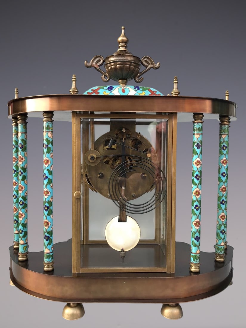 An Exquisite Bronze Lotus Pattern Figure Pattern Clock - 6