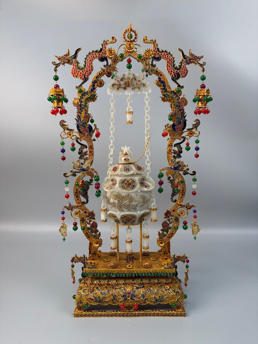 An Exquisite Gilt Bronze Inlaid White Jade Flower and Bird Pattern Ornament: An Exquisite Gilt Bronze Inlaid White Jade Flower and Bird Pattern Ornament Qing Dynasty, China Qianlong Four-character Mark Size:26.4inx15inx5.5in Weight:2710g铜鎏金镶嵌