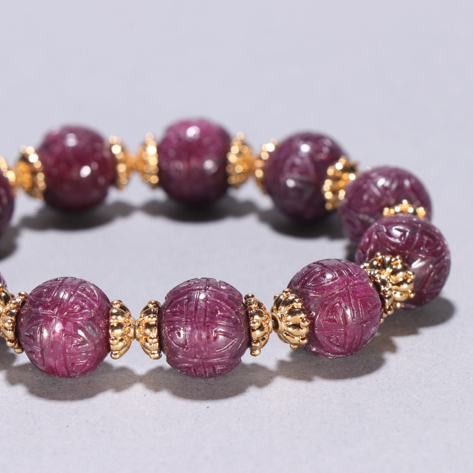 An Exquisite Red Gems Bracelets - 7