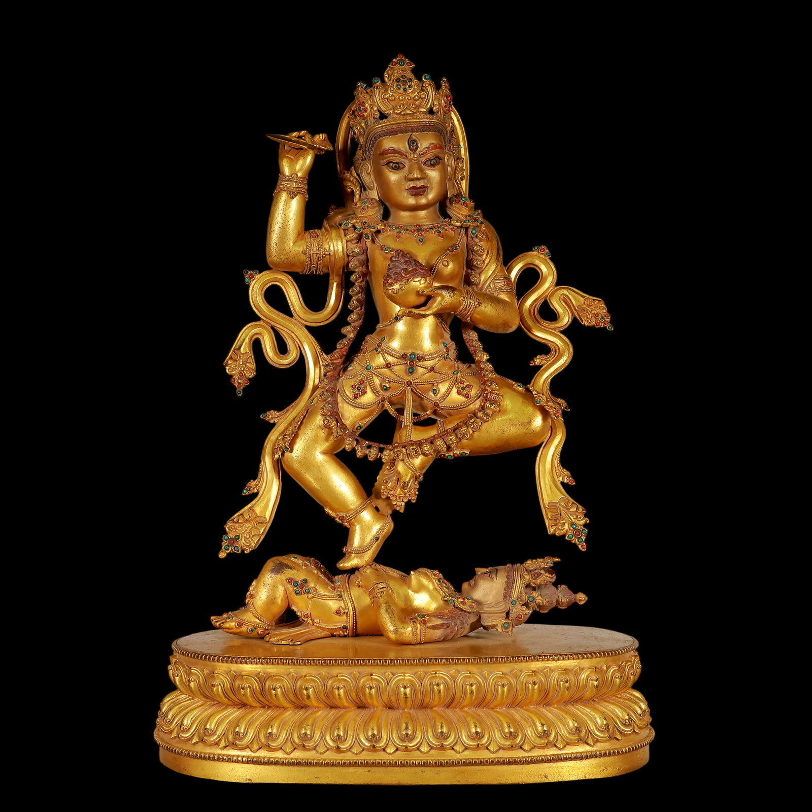 A Exquisite Gilt Bronze Inlaid Gems Statue of Vajra: A Exquisite Gilt Bronze Inlaid Gems Statue of Vajra Qing Dynasty, China Size:12.6inx7.7inx18.1in Weight:10800g铜鎏金嵌宝石金刚像 中国&