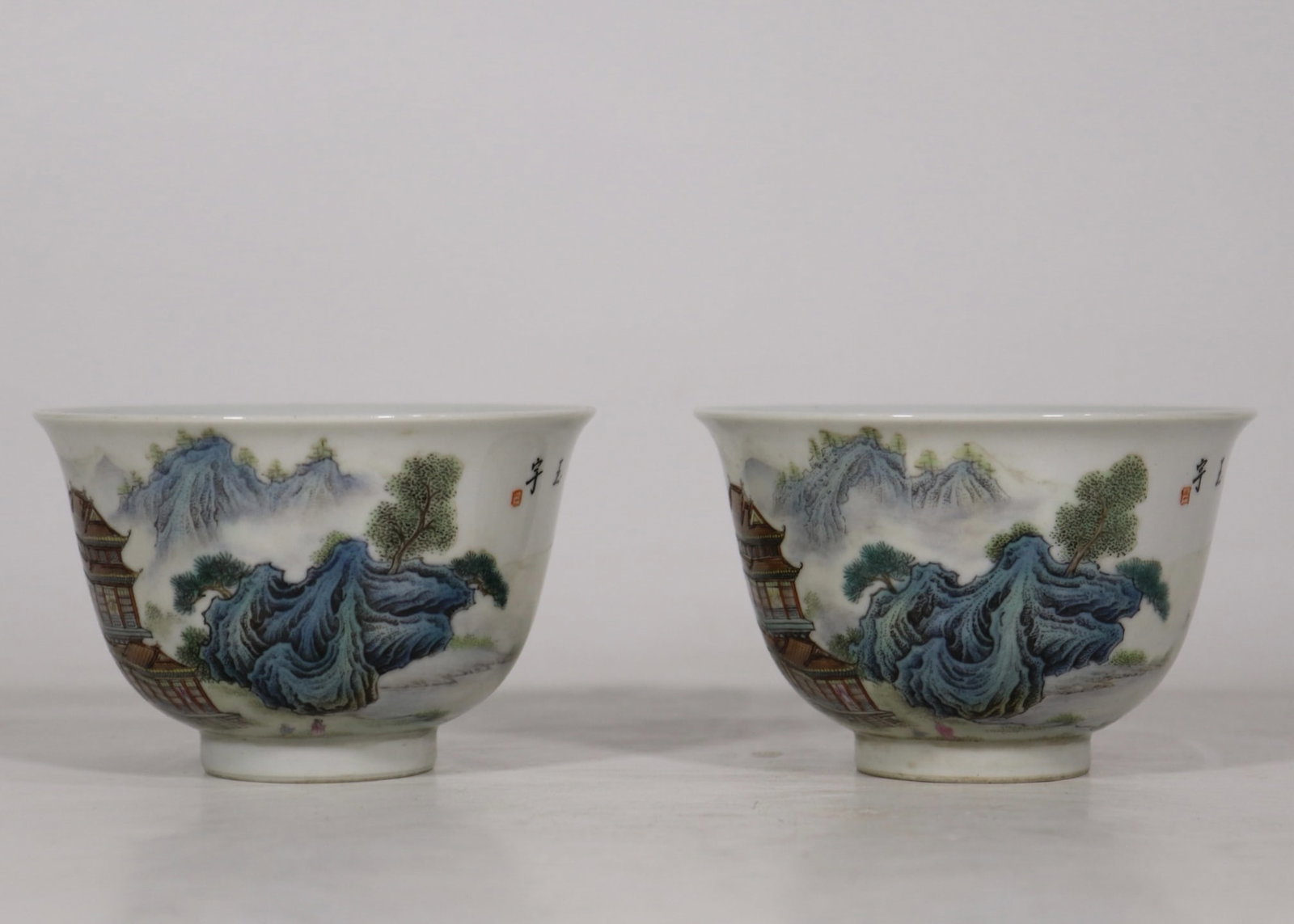 An Exquisite Enamel Landscape Pattern Cup - 4