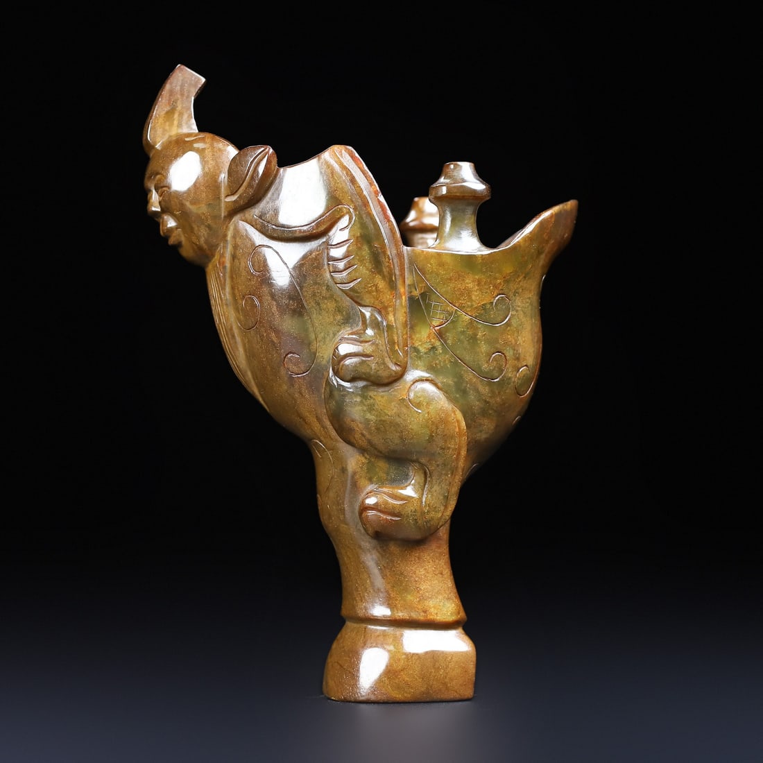 An Exquisite White Jade Figure-Shaped Cup: An Exquisite White Jade Figure-Shaped Cup Han Dynasty, China Size:6.5inx4.6inx2.8in Weight:587g白玉人物杯 中国汉代 Size:16.4cmx11.6cmx7.2cm Weight