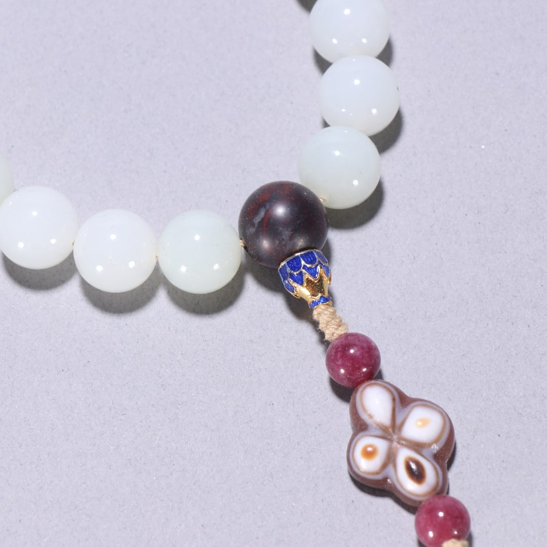 An Exquisite White Jade Bracelets - 6