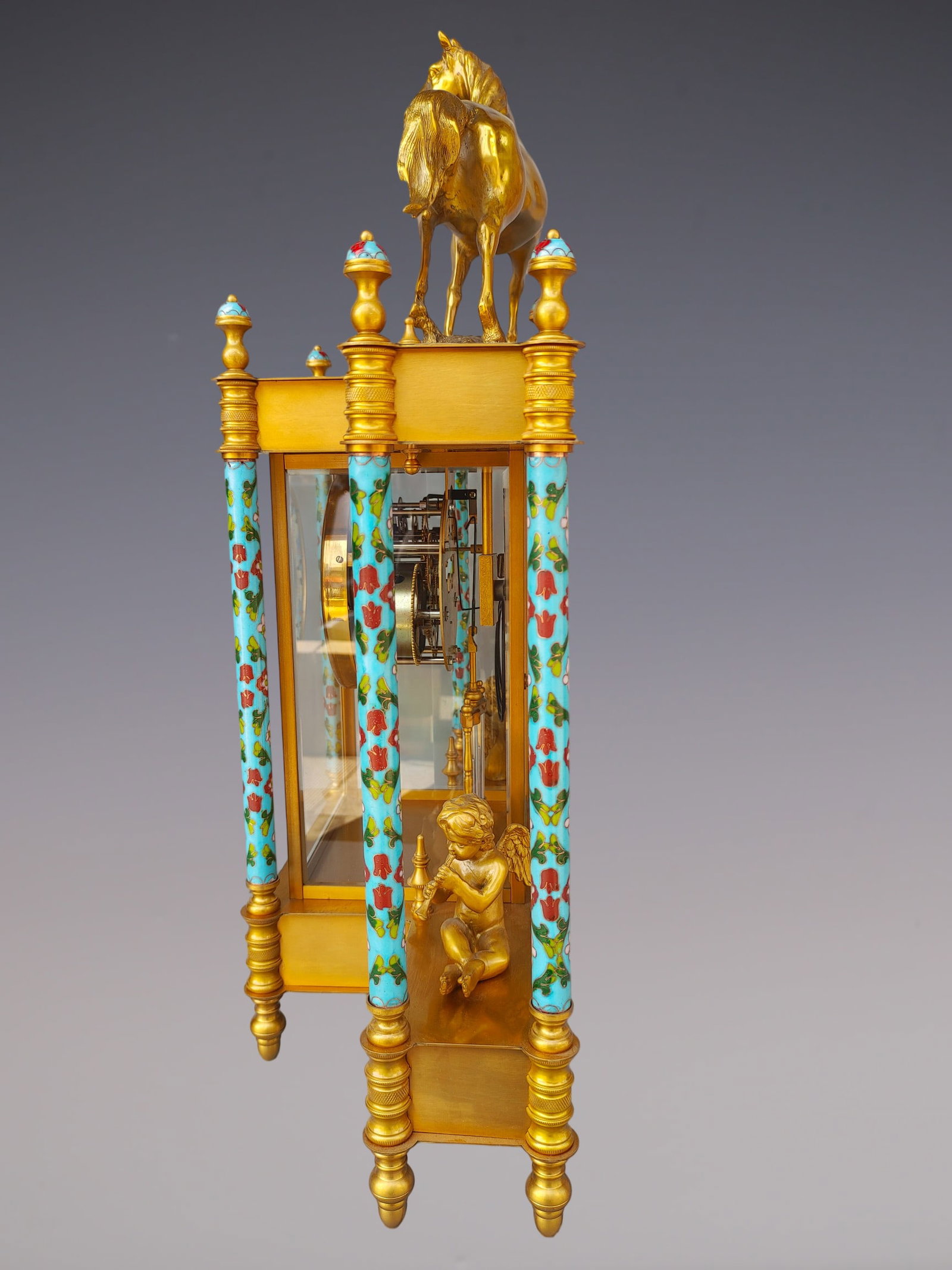 An Exquisite Gilt Bronze Lotus Pattern Clock - 7