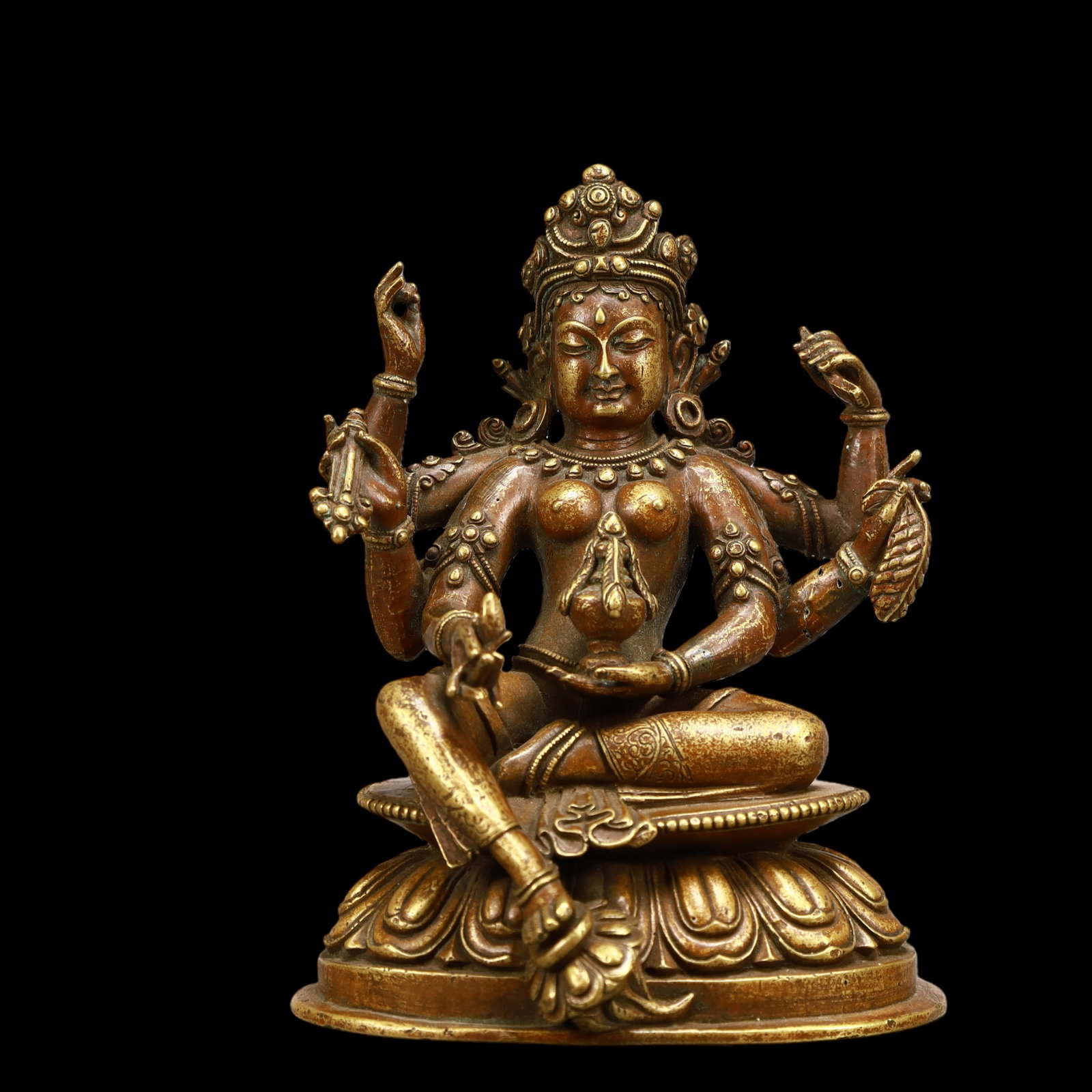 A Exquisite Coppery Statue of Manjusri: A Exquisite Coppery Statue of Manjusri Qing Dynasty, China Size:4.3inx3.3inx6.3in Weight:750g铜文殊菩萨 中国清代 Size:11cmx8.5cmx16cm Weight:750g