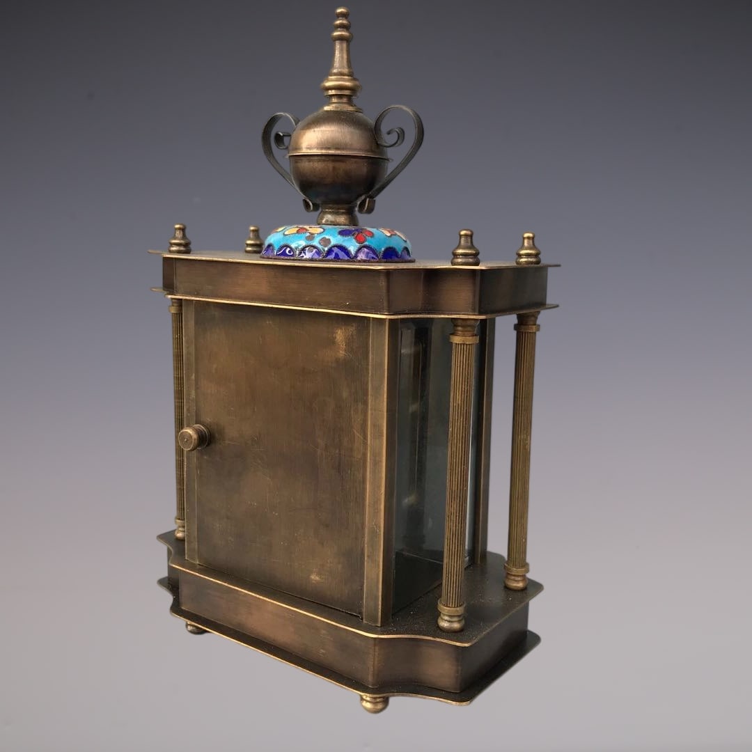 An Exquisite Bronze Lotus Pattern Clock - 6