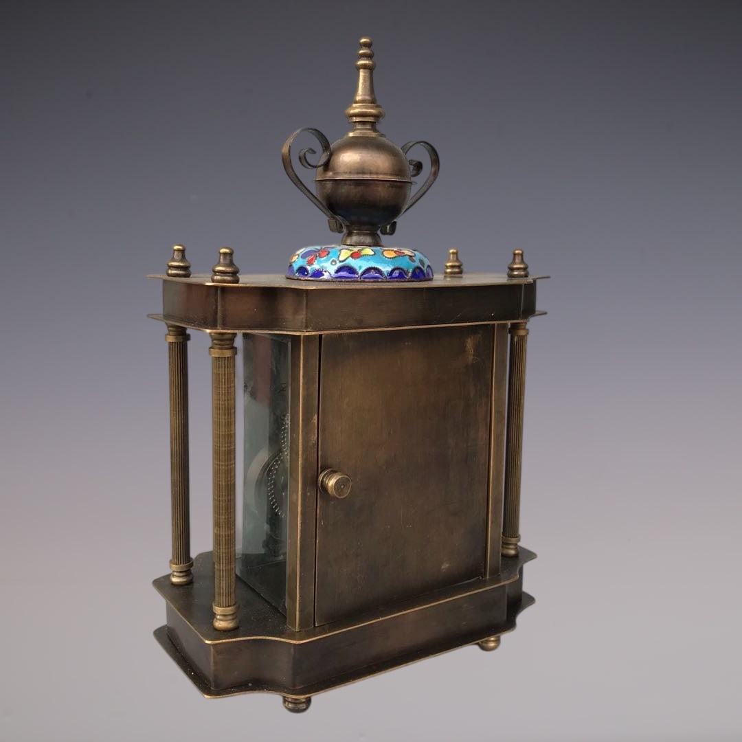 An Exquisite Bronze Lotus Pattern Clock - 7